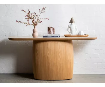 Byron Console Table Taj Mahal / Natural