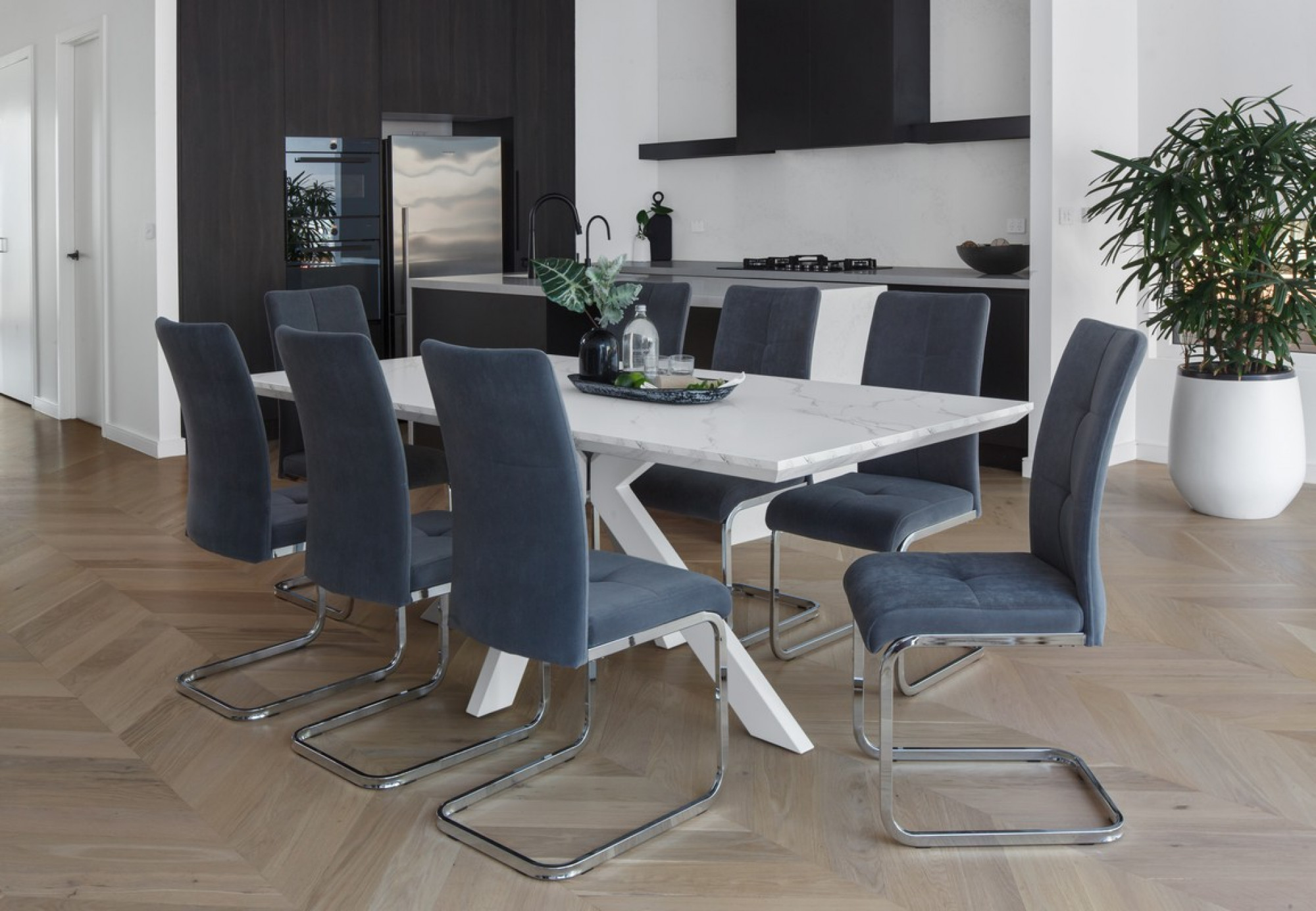 Echo Scratch Resistant Dining Table Marble Effect Wht Amara