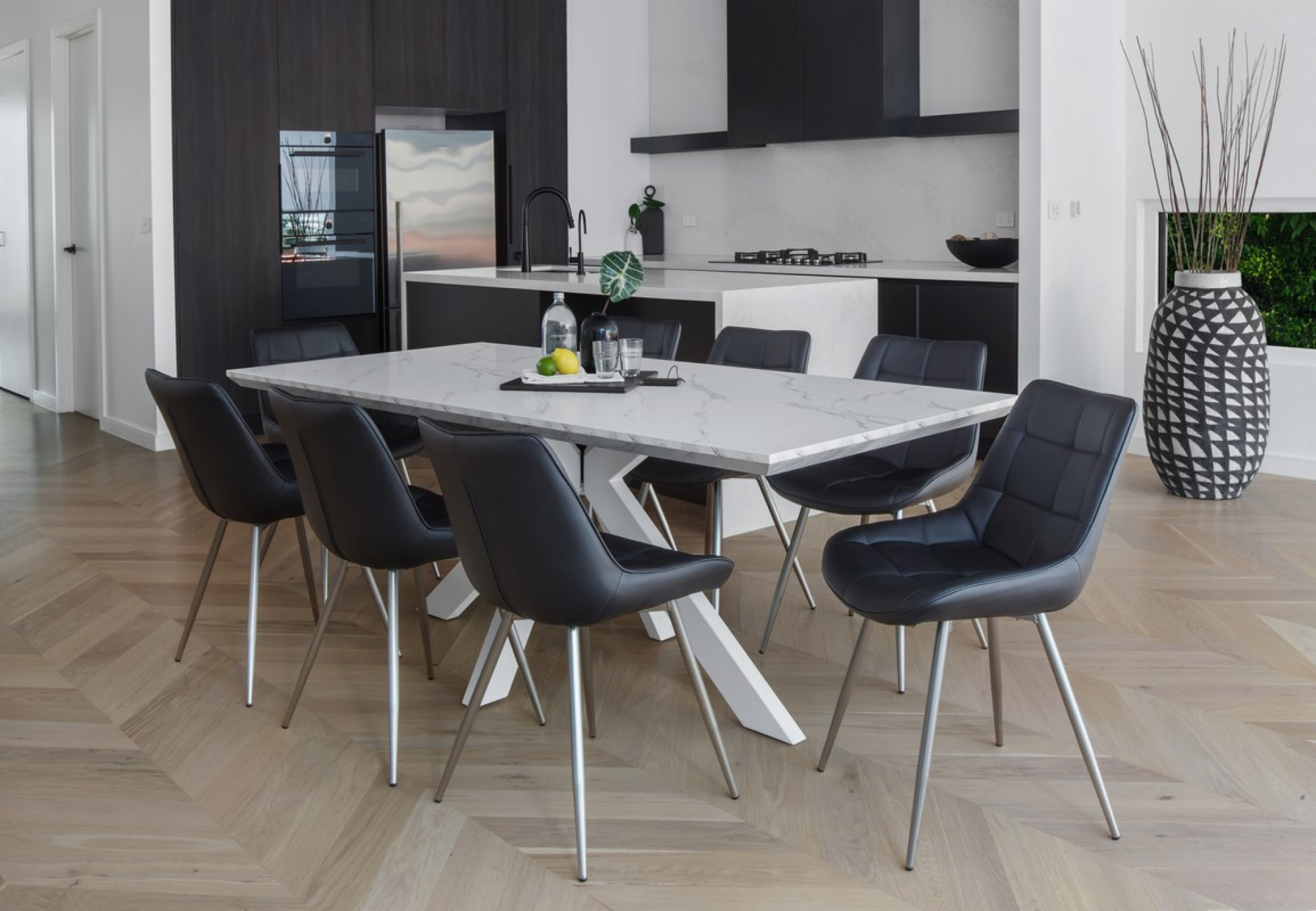 Echo Scratch Resistant Dining Table Marble Effect Wht Amara